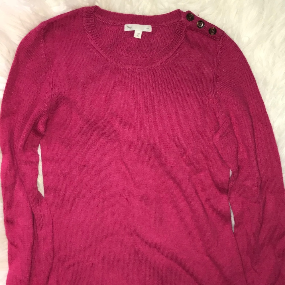 GAP luxe Magenta Sweater